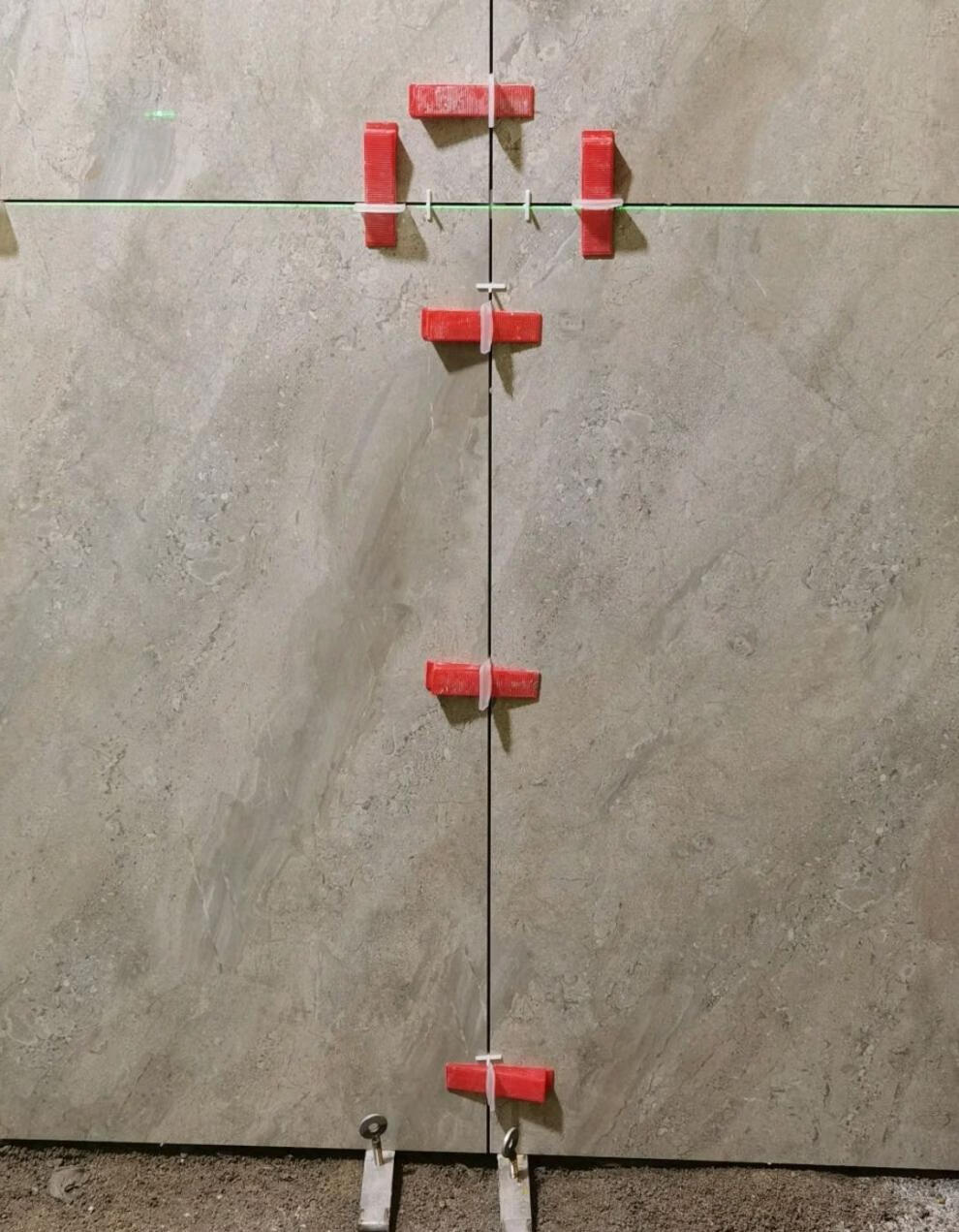 贴瓷砖墙面找平的最好办法(贴墙砖墙面找平需要另外收费吗)